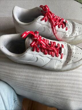 Nike White Air Force 1 with Red Supreme  special edtion